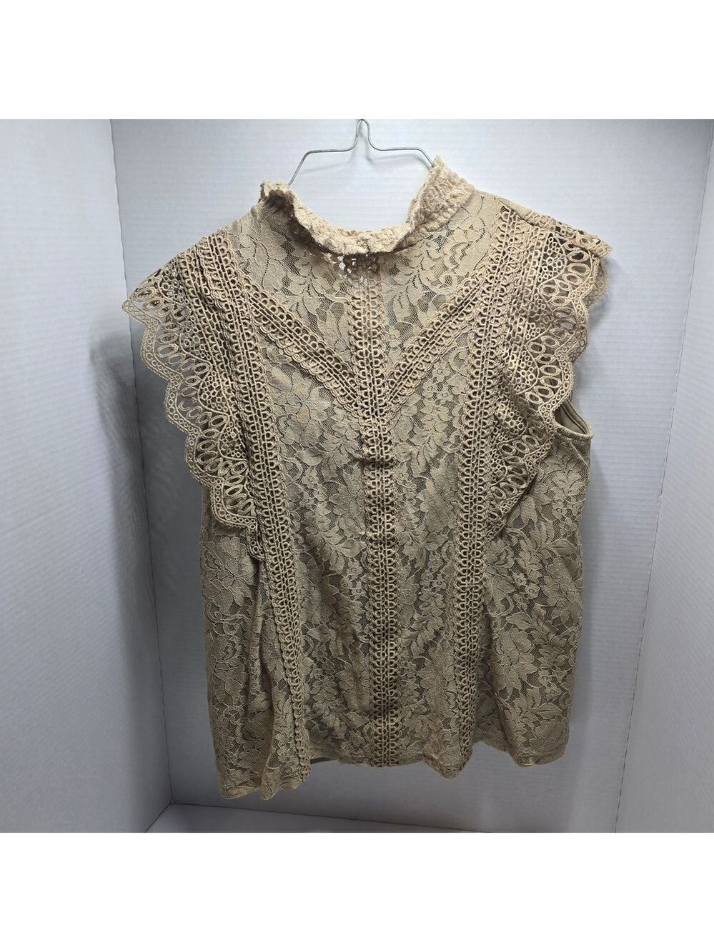 Cable & Gauge Beige Lace Blouse